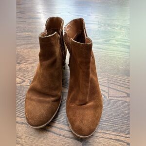 Lightly worn suede camel booties